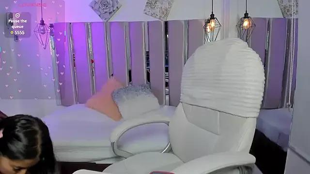 sofia__james from StripChat is Freechat