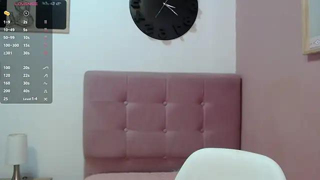 Girls: Stay up-to-date with the new immersive cumshows range and check-out the cutest escorts exhibit their wet clitoris and sweet physiques as they strip off and climax.