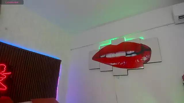 Girls: Stay up-to-date with the new immersive cumshows range and check-out the cutest escorts exhibit their wet clitoris and sweet physiques as they strip off and climax.
