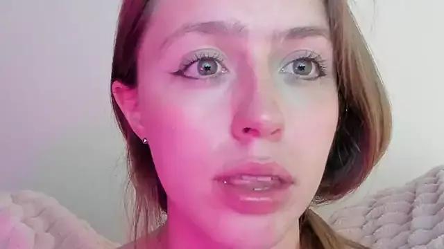 Girls: Stay up-to-date with the new immersive cumshows range and check-out the cutest escorts exhibit their wet clitoris and sweet physiques as they strip off and climax.