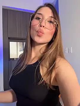 SophieRaily_ from StripChat is Freechat