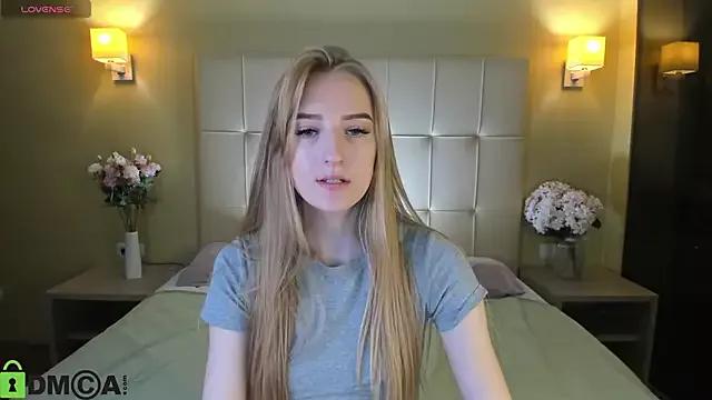 Stacy_River from StripChat is Freechat