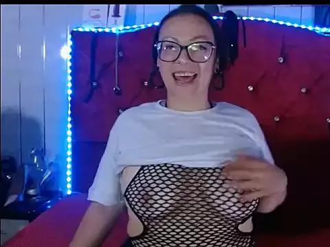 Susanahotsexxx from StripChat is Freechat