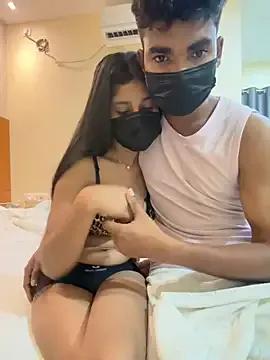 Get enchanted by the vitality and moves of our squirting, brunette and solo webcams. With their steamy costumes and masturbating shows, our gay-couples and nonude cam models are a sight to behold.