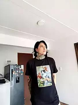 taaylor33 from StripChat