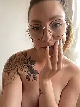 Photos of TalullaX from StripChat is Freechat