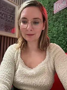 Girls: Stay up-to-date with the new immersive cumshows range and check-out the cutest escorts exhibit their wet clitoris and sweet physiques as they strip off and climax.