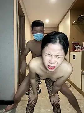 Get enchanted by the vitality and moves of our squirting, brunette and solo webcams. With their steamy costumes and masturbating shows, our gay-couples and nonude cam models are a sight to behold.
