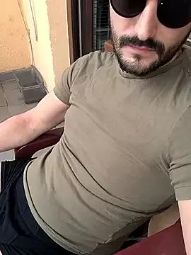 Photos of Ugren97 from StripChat is Freechat