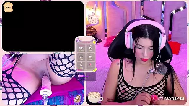 Girls: Stay up-to-date with the new immersive cumshows range and check-out the cutest escorts exhibit their wet clitoris and sweet physiques as they strip off and climax.