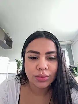 Tittyfuck wildness: Release your desires and check out our live productions extravaganza with specialised broadcasters laying bare and cumming with their dildos.