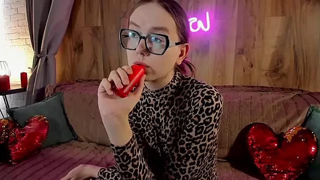 venuskiss from StripChat is Freechat