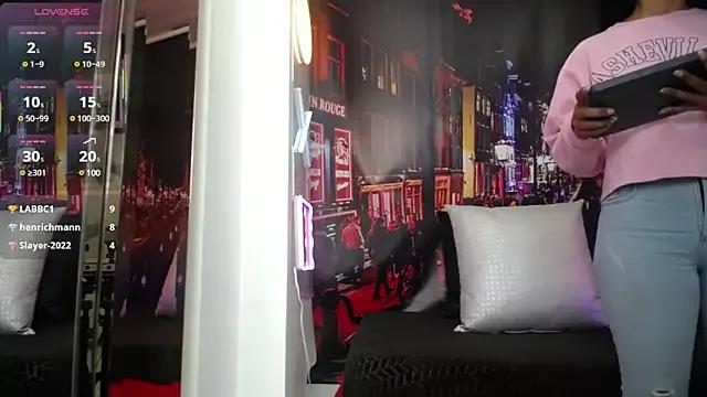 Girls: Stay up-to-date with the new immersive cumshows range and check-out the cutest escorts exhibit their wet clitoris and sweet physiques as they strip off and climax.
