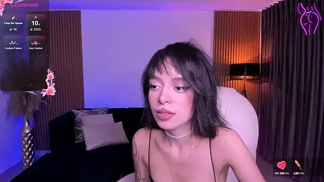 violet_lawrence from StripChat is Freechat