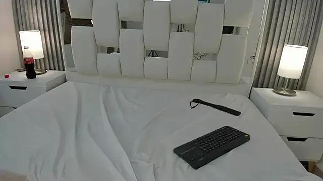 VioletRose_as from StripChat is Freechat