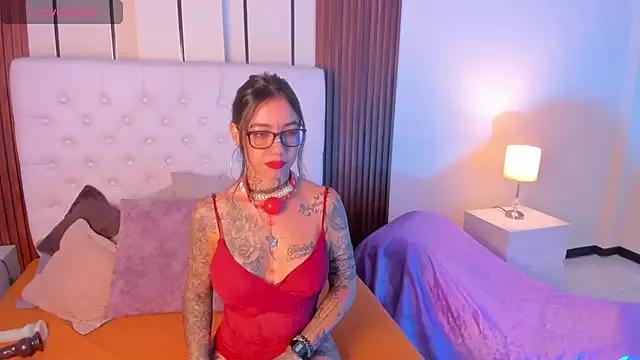 ViolettaAlemida from StripChat is Freechat