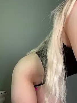 Vladamais from StripChat is Freechat