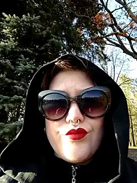 wickedxqueen from StripChat is Freechat