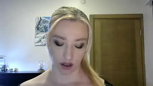 Girls: Stay up-to-date with the new immersive cumshows range and check-out the cutest escorts exhibit their wet clitoris and sweet physiques as they strip off and climax.