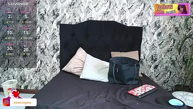 X_Fire_Vixen from StripChat is Freechat
