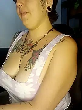 Girls: Stay up-to-date with the new immersive cumshows range and check-out the cutest escorts exhibit their wet clitoris and sweet physiques as they strip off and climax.