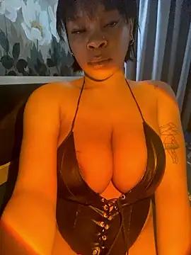 Girls ecstasy: Improve your chatting skills with these steamy streamers, and dive into the immersive world of exposed attraction.