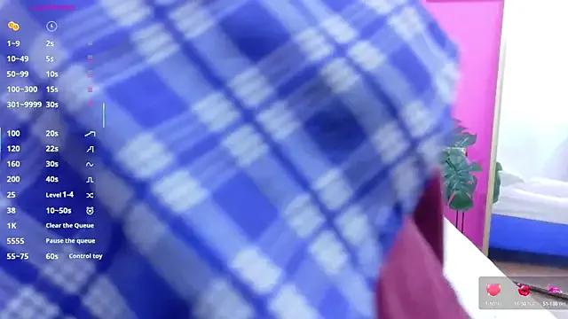 yourcuteneighbourr from StripChat is Freechat