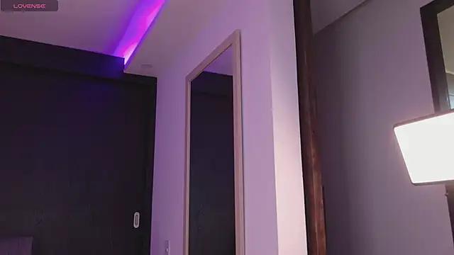 Girls: Stay up-to-date with the new immersive cumshows range and check-out the cutest escorts exhibit their wet clitoris and sweet physiques as they strip off and climax.