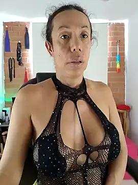 Girls: Stay up-to-date with the new immersive cumshows range and check-out the cutest escorts exhibit their wet clitoris and sweet physiques as they strip off and climax.