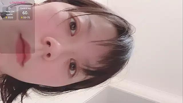 Photos of yumi072777 from StripChat is Freechat