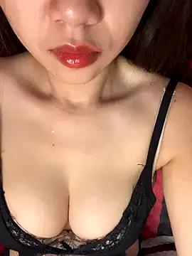 Photos of Yumii_09 from StripChat is Freechat