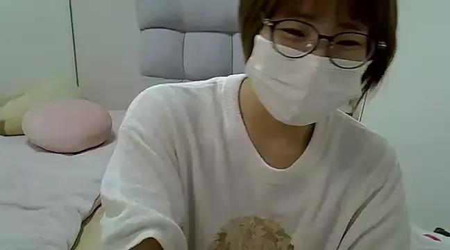 yurinana_0012 from StripChat is Freechat