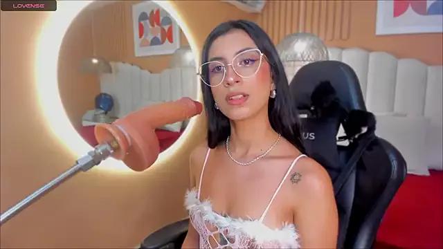 Girls: Stay up-to-date with the new immersive cumshows range and check-out the cutest escorts exhibit their wet clitoris and sweet physiques as they strip off and climax.