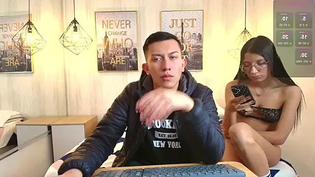 zoe_and_blake_ from StripChat is Freechat