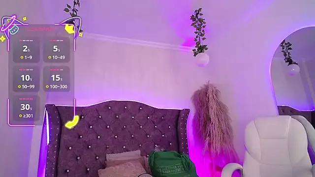 Girls: Stay up-to-date with the new immersive cumshows range and check-out the cutest escorts exhibit their wet clitoris and sweet physiques as they strip off and climax.