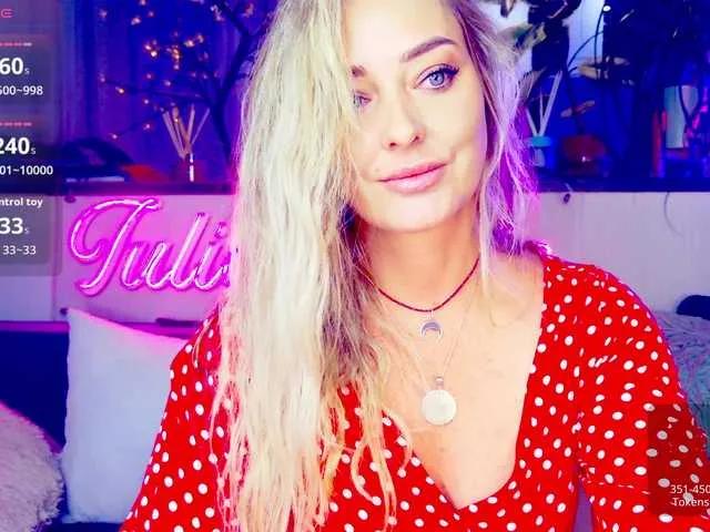 Offline -JuliaSpace- on BongaCams