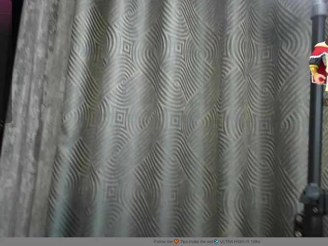 Freechat agnes-lunee on BongaCams