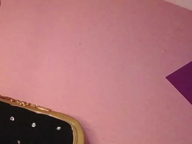 Freechat Alanna-Fox- on BongaCams