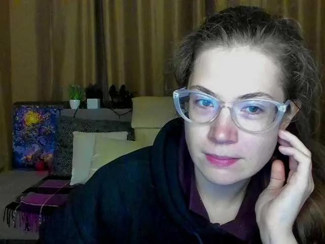 Offline Aliciafolow009 on BongaCams