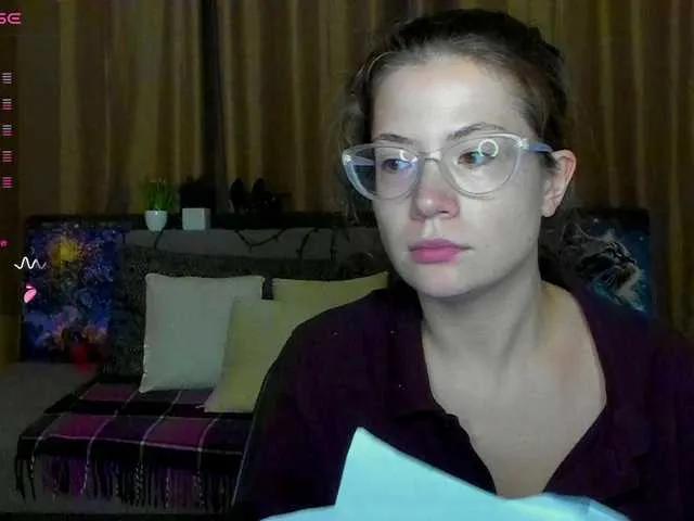 Offline Aliciafolow009 on BongaCams