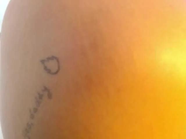 Offline AllysonCute on BongaCams