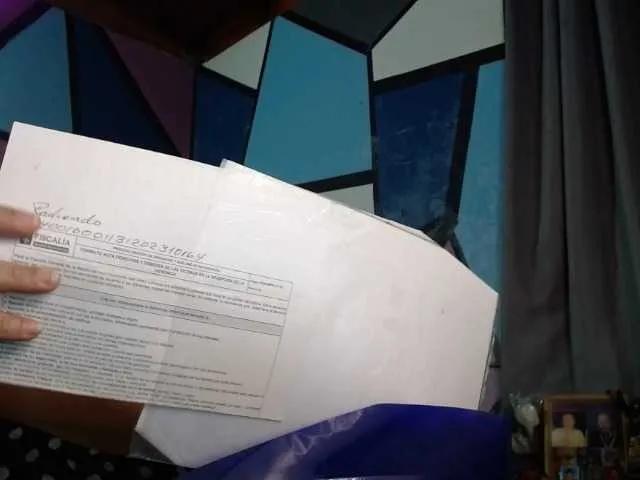 Offline beautifulchubbyqueen on BongaCams