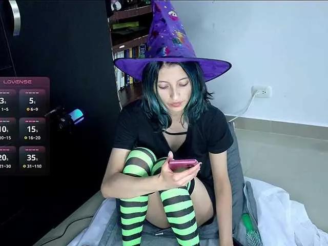 Freechat Camila05torres on BongaCams