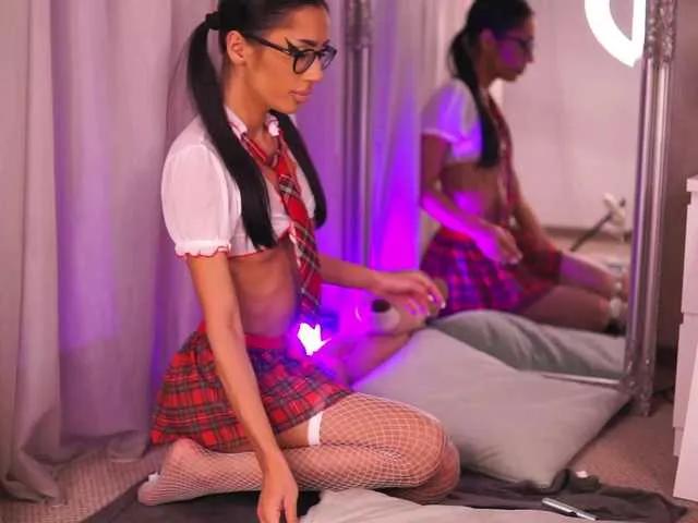 Freechat ChloeObril on BongaCams