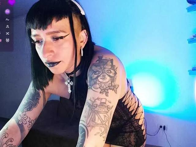 Offline Dahiandoll on BongaCams