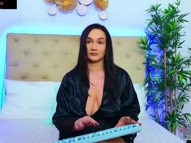 Offline DaliyaArabian on BongaCams