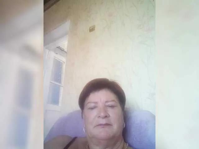 Empresswoman on BongaCams