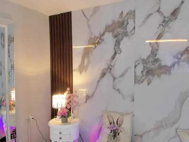 Freechat hannahill69 on BongaCams