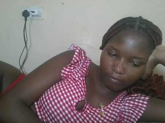 Hornyqueen4 on BongaCams