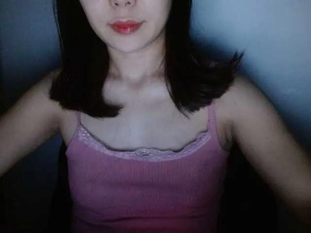 Offline Jenny-99 on BongaCams